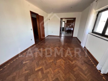 Moradia T3 para Venda em Turquel
