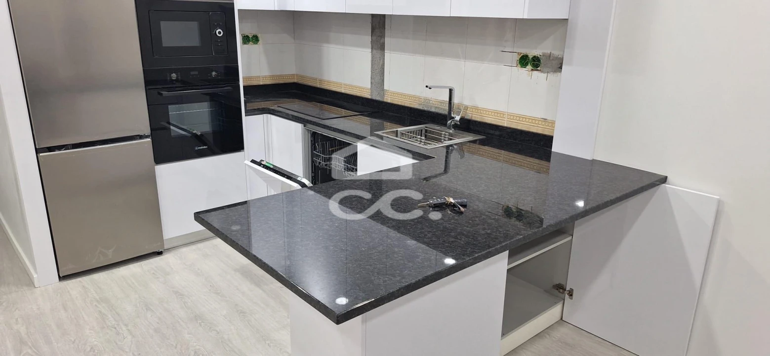 Apartamento T2 para Venda em Santa Maria Maior e Monserrate e Meadela Foto 8