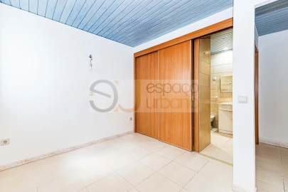 Moradia T11 para Arrendamento em Boliqueime