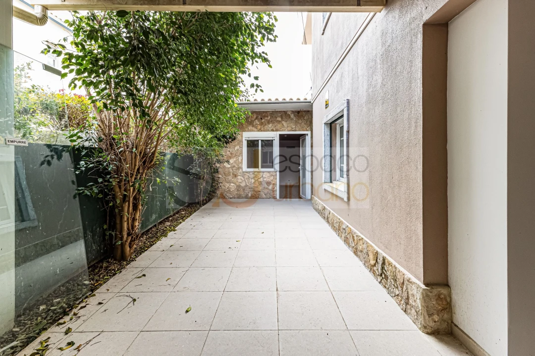 Moradia T11 para Arrendamento em Boliqueime Foto 12
