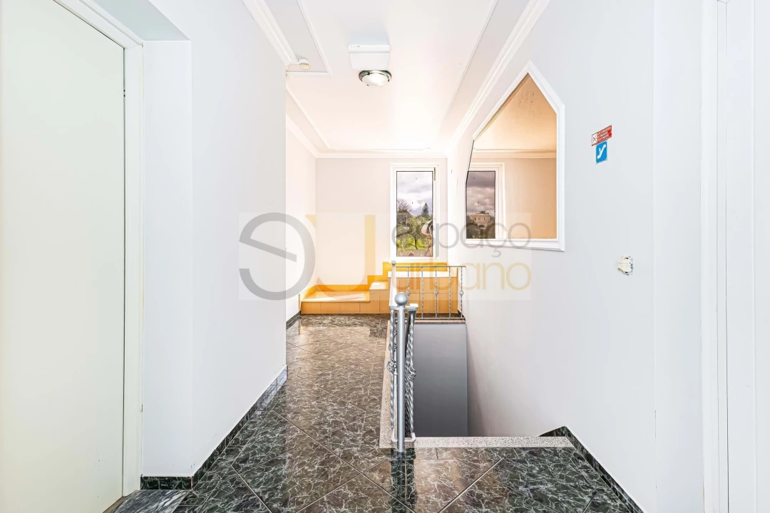 Moradia T11 para Arrendamento em Boliqueime Foto 21