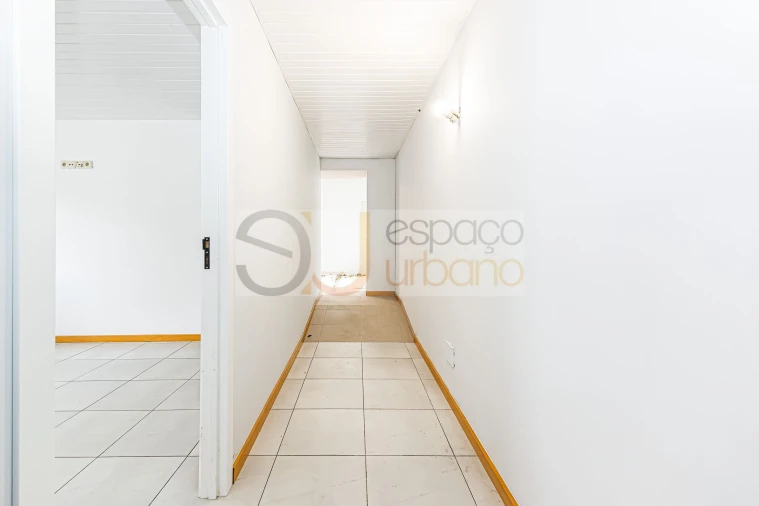Moradia T11 para Arrendamento em Boliqueime Foto 9