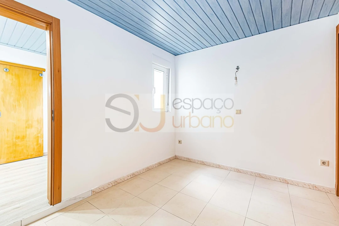 Moradia T11 para Arrendamento em Boliqueime Foto 31