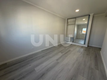 Apartamento T4 para Venda em Amora