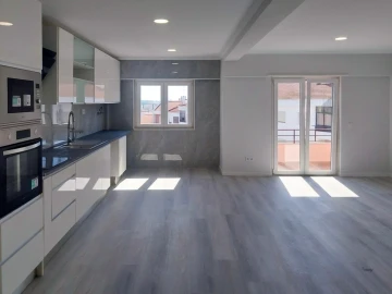 Apartamento T4 para Venda em Amora