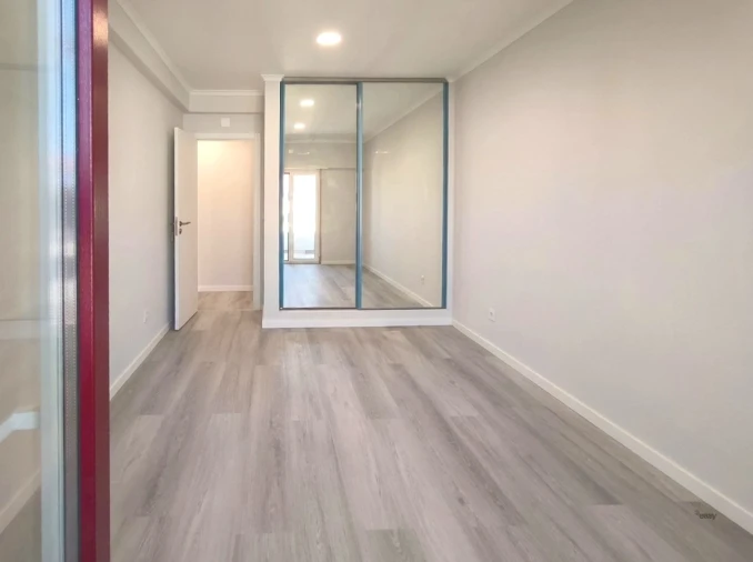 Apartamento T4 para Venda em Amora Foto 23