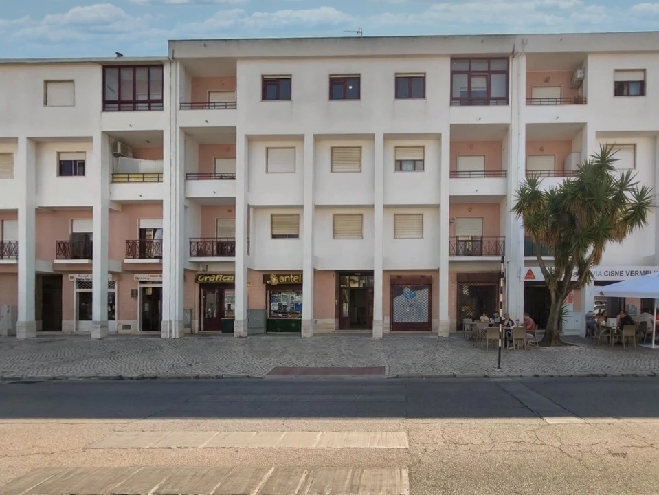 Apartamento T4 para Venda em Amora Foto 9