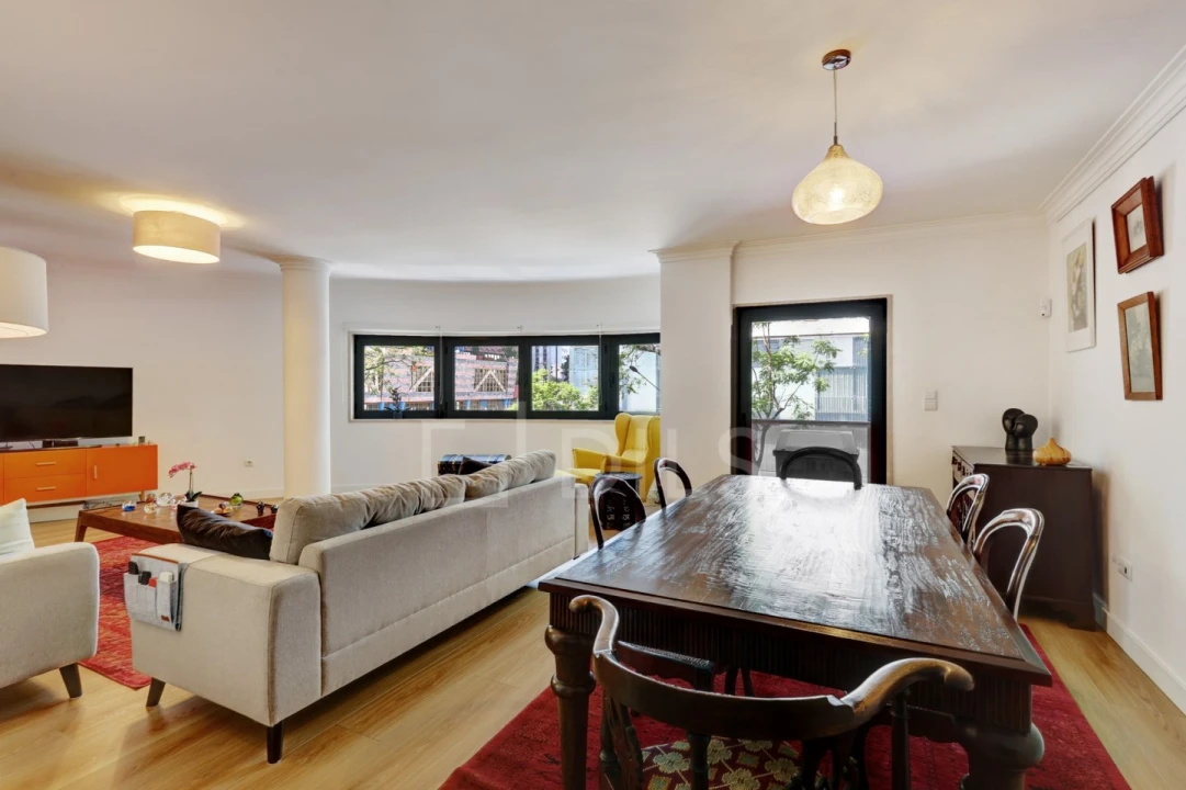 Apartamento T3 para Venda em Avenidas Novas Foto 2