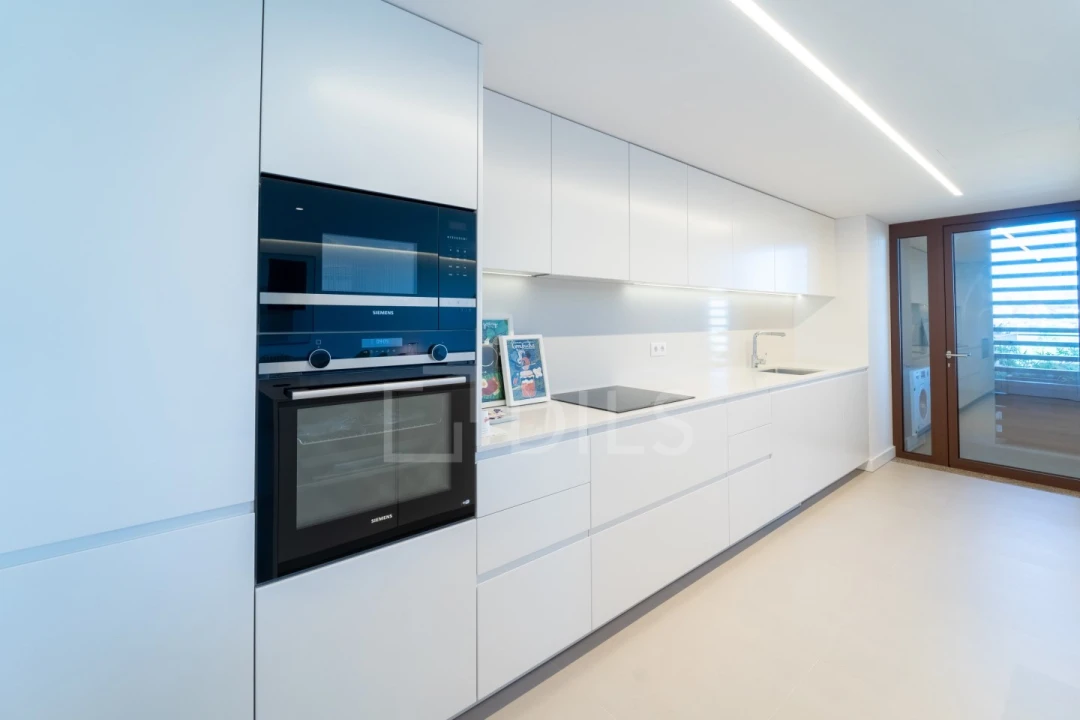 Apartamento T4 para Venda em Canidelo Foto 23