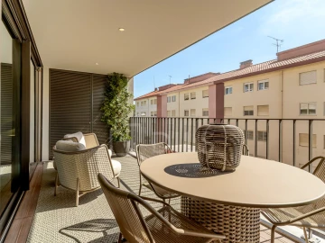 Apartamento T3 para Venda em Oeiras e São Julião da Barra, Paço de Arcos e Caxias