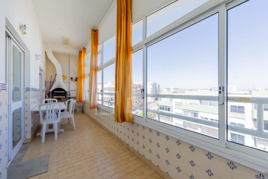 Apartamento T4 para Venda em Quarteira Foto 16