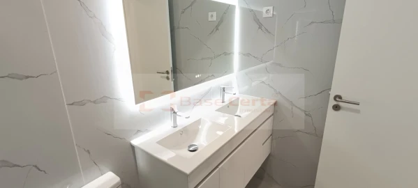 Apartamento T4 para Venda em Amora