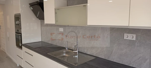 Apartamento T4 para Venda em Amora