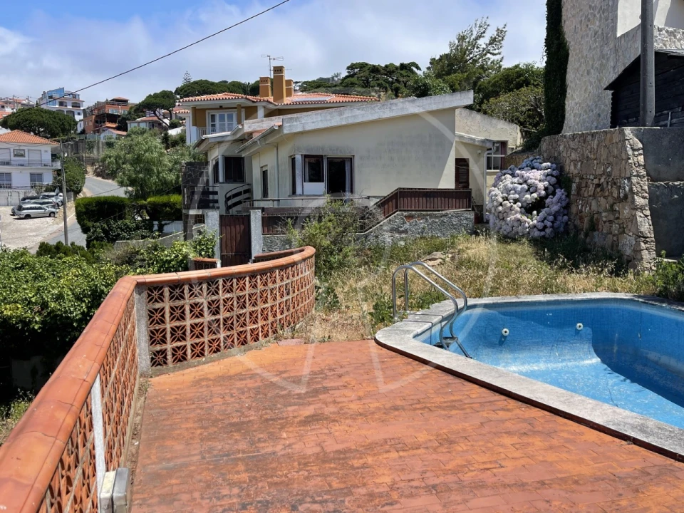 Moradia T4 para Venda em Alcabideche Foto 21