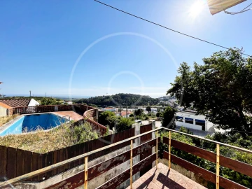 Moradia T4 para Venda em Alcabideche