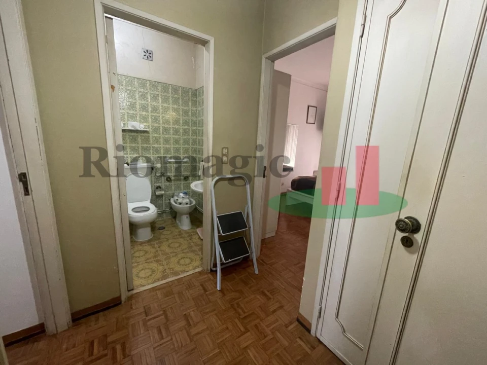 Apartamento T3 para Venda em São Domingos de Benfica Foto 3