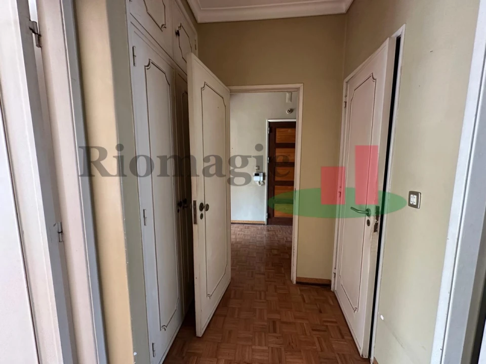 Apartamento T3 para Venda em São Domingos de Benfica Foto 8