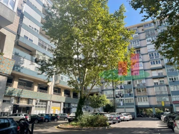 Apartamento T3 para Venda em São Domingos de Benfica