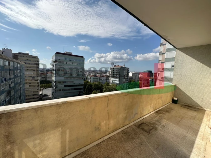 Apartamento T3 para Venda em São Domingos de Benfica Foto 4