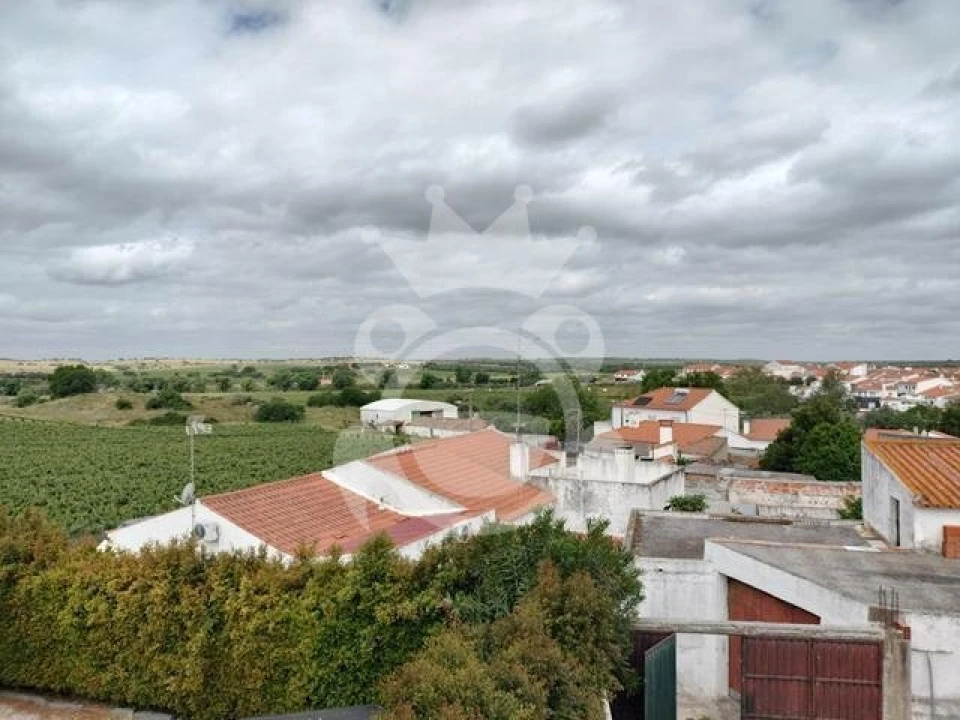 Moradia T4 para Venda em Reguengos de Monsaraz Foto 10
