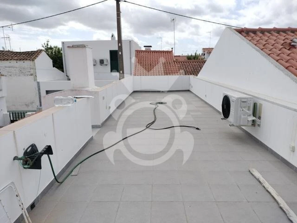 Moradia T4 para Venda em Reguengos de Monsaraz Foto 9