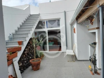 Moradia T4 para Venda em Reguengos de Monsaraz