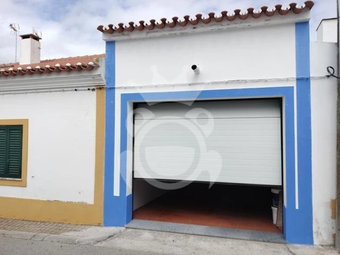 Moradia T4 para Venda em Reguengos de Monsaraz Foto 2