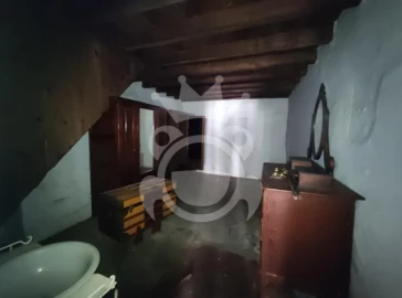 Moradia T6 para Venda em Fronteira