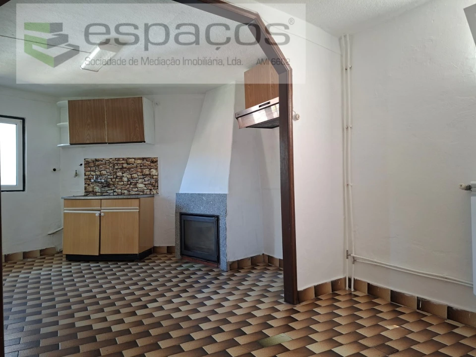 Moradia T4 para Venda em Vale de Prazeres e Mata da Rainha Foto 8