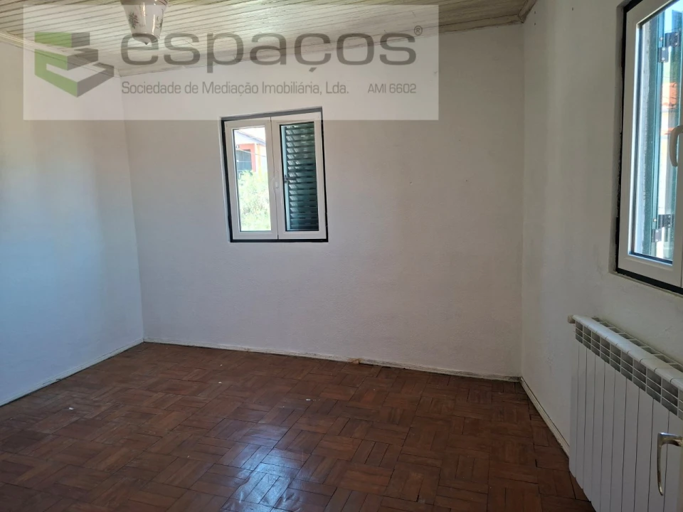 Moradia T4 para Venda em Vale de Prazeres e Mata da Rainha Foto 11