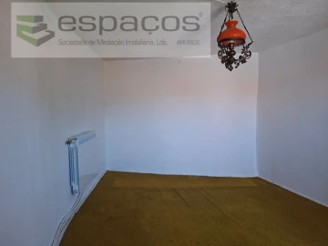 Moradia T4 para Venda em Vale de Prazeres e Mata da Rainha