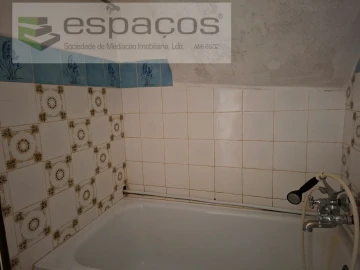 Moradia T4 para Venda em Vale de Prazeres e Mata da Rainha