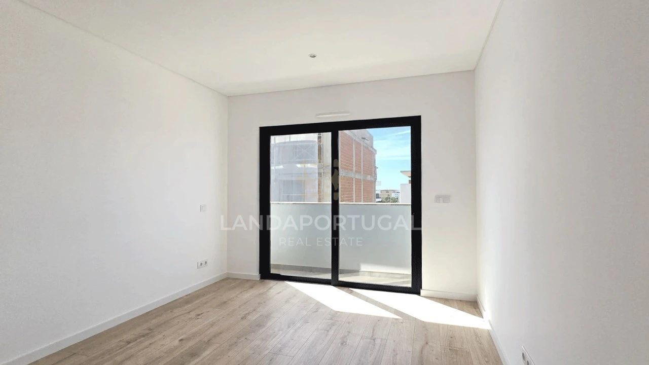 Apartamento T4 para Venda em Tavira (Santa Maria e Santiago) Foto 9