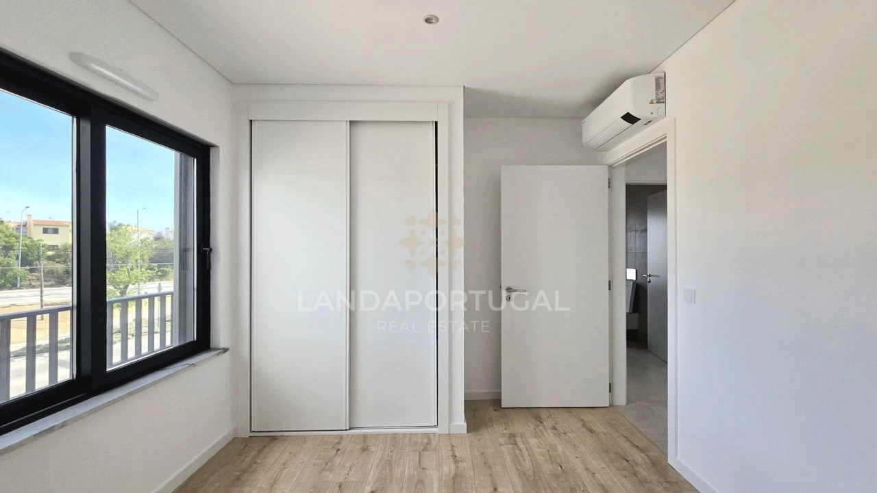 Apartamento T4 para Venda em Tavira (Santa Maria e Santiago) Foto 16
