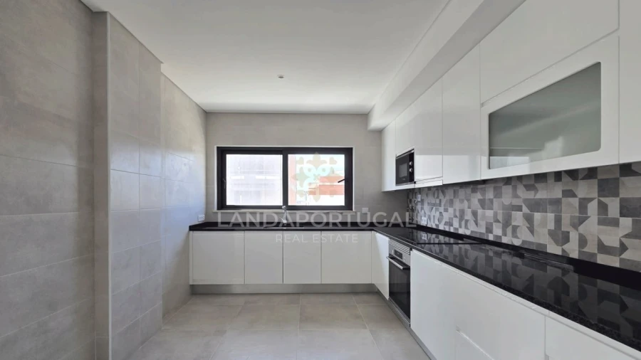 Apartamento T4 para Venda em Tavira (Santa Maria e Santiago) Foto 4
