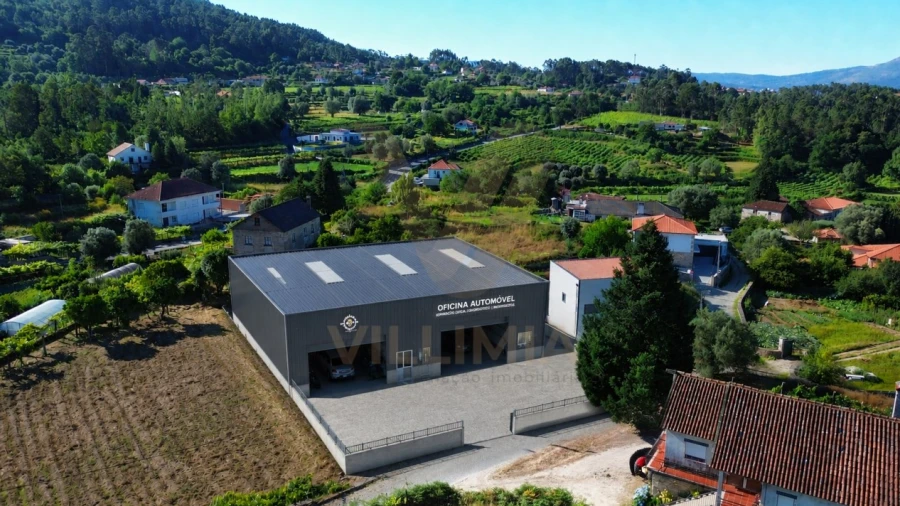 Terreno para Venda em Bárrio e Cepões