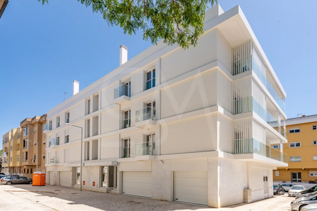 Apartamento T4 para Venda em Cascais e Estoril Foto 3