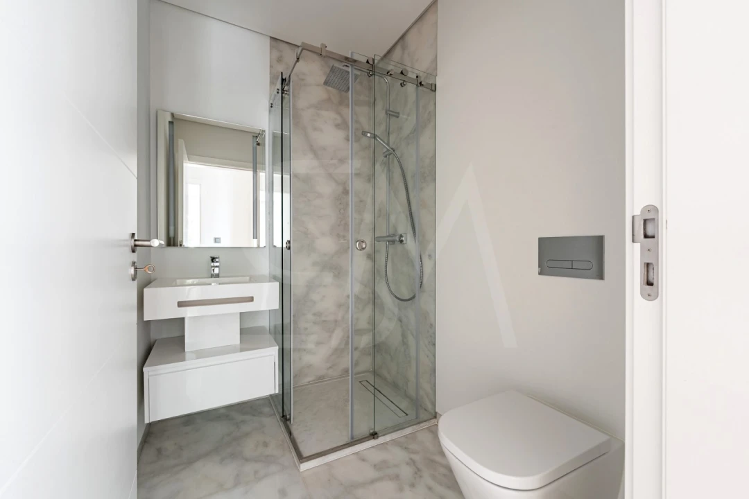 Apartamento T4 para Venda em Cascais e Estoril Foto 30
