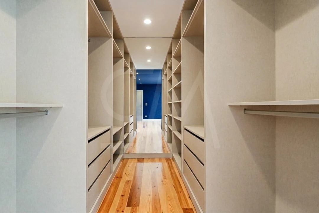 Apartamento T4 para Venda em Cascais e Estoril Foto 6