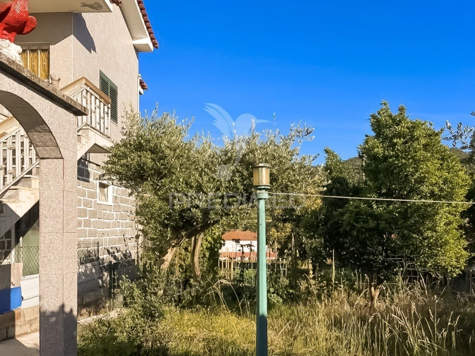 Moradia T6 para Venda em Vale (São Cosme), Telhado e Portela Foto 35