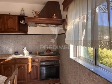 Moradia T6 para Venda em Vale (São Cosme), Telhado e Portela