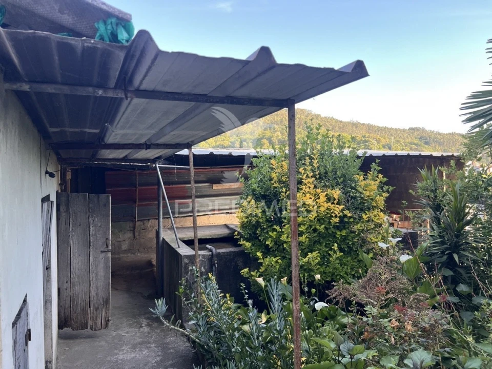 Moradia T6 para Venda em Vale (São Cosme), Telhado e Portela Foto 22