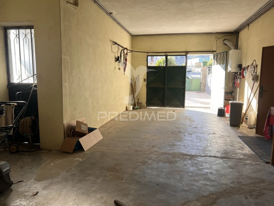 Moradia T6 para Venda em Vale (São Cosme), Telhado e Portela Foto 32