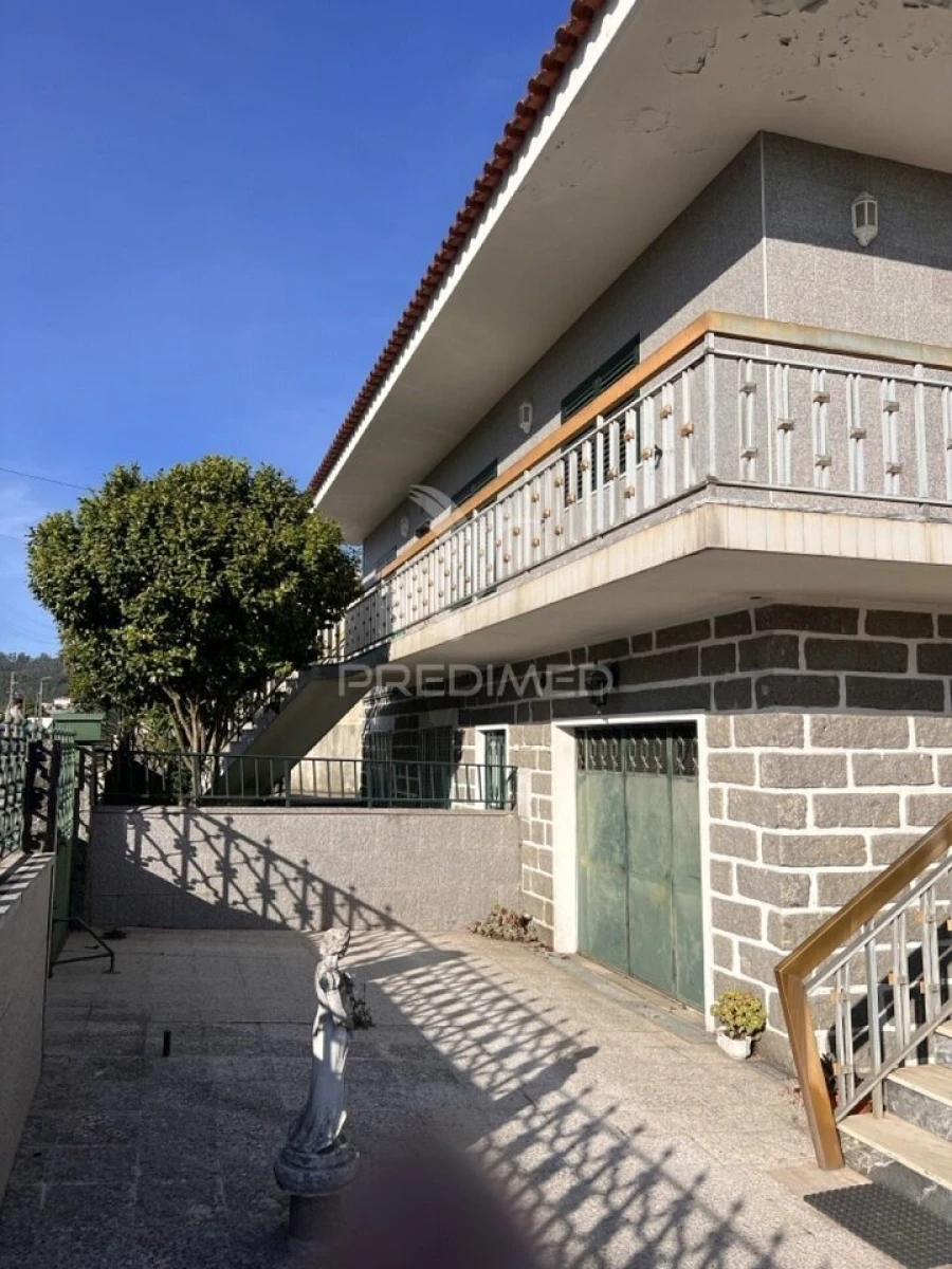 Moradia T6 para Venda em Vale (São Cosme), Telhado e Portela Foto 39