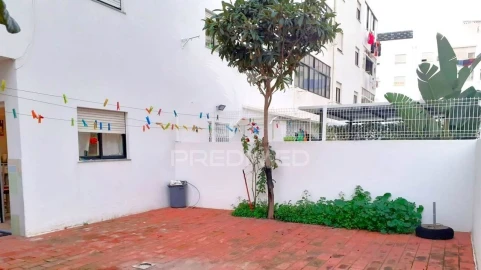 Apartamento T3 para Venda em Olhão