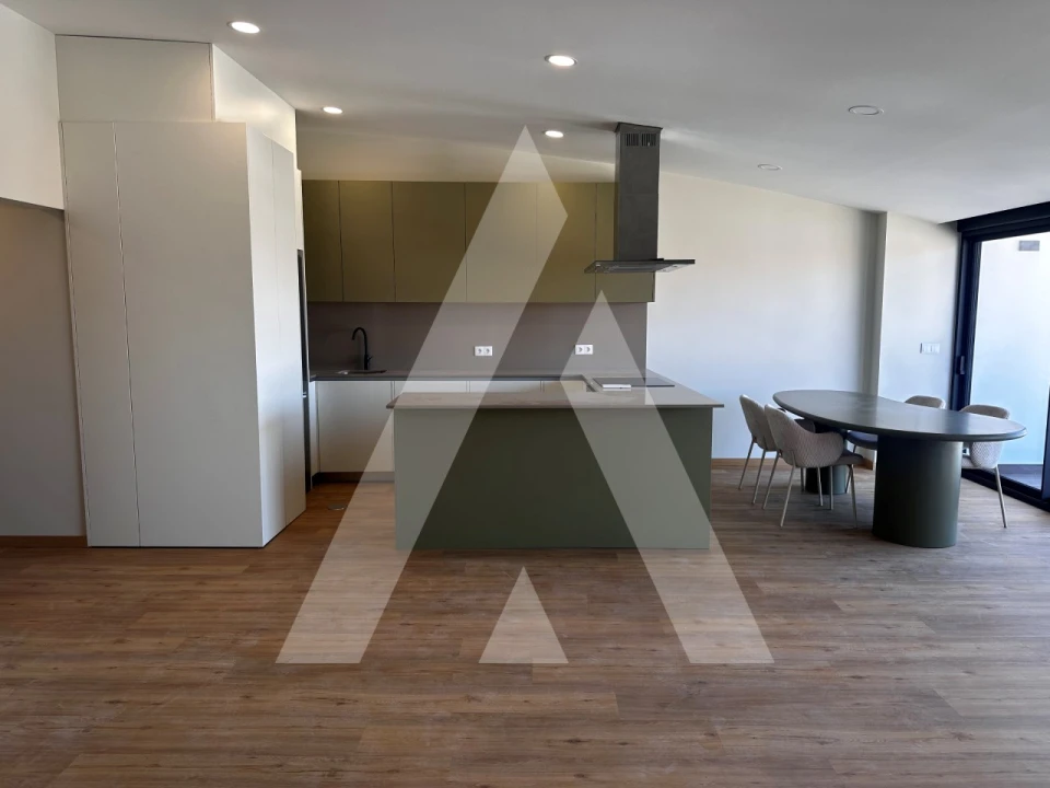 Apartamento T3 para Venda em Glória e Vera Cruz Foto 3
