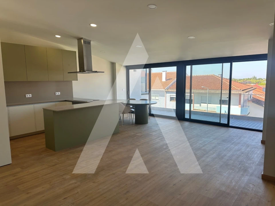 Apartamento T3 para Venda em Glória e Vera Cruz Foto 13