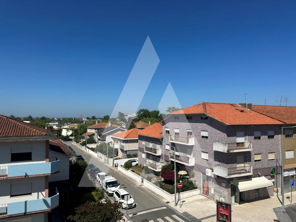 Apartamento T3 para Venda em Glória e Vera Cruz Foto 25