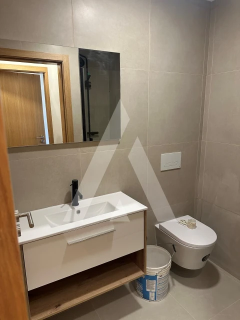 Apartamento T3 para Venda em Glória e Vera Cruz