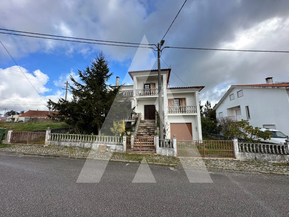 Moradia T5 para Venda em Ansião Foto 1